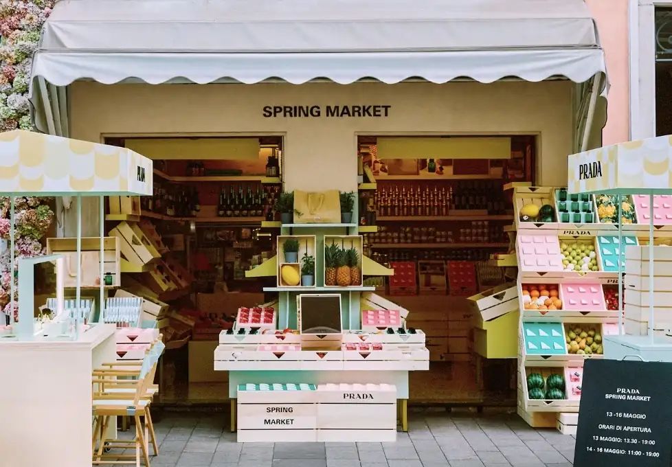 Prada Spring Market