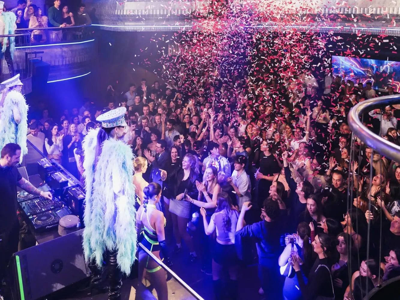Fiestas en el Teatro Kapital