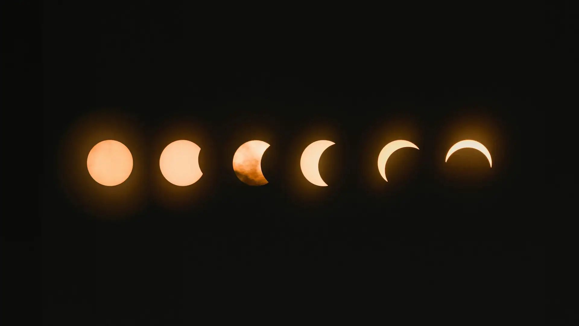 Sesión «Bajo el eclipse: jazz y física del universo»