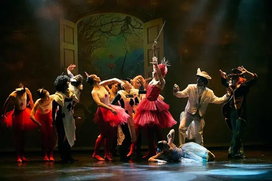 Espectáculo de danza «Alícia al país de les meravelles»