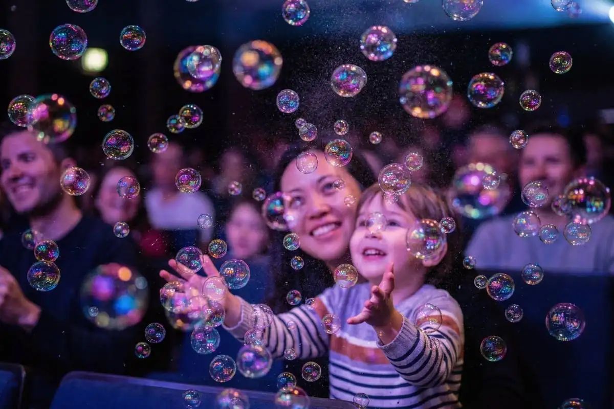 Espectáculo «BubbleArt Show»