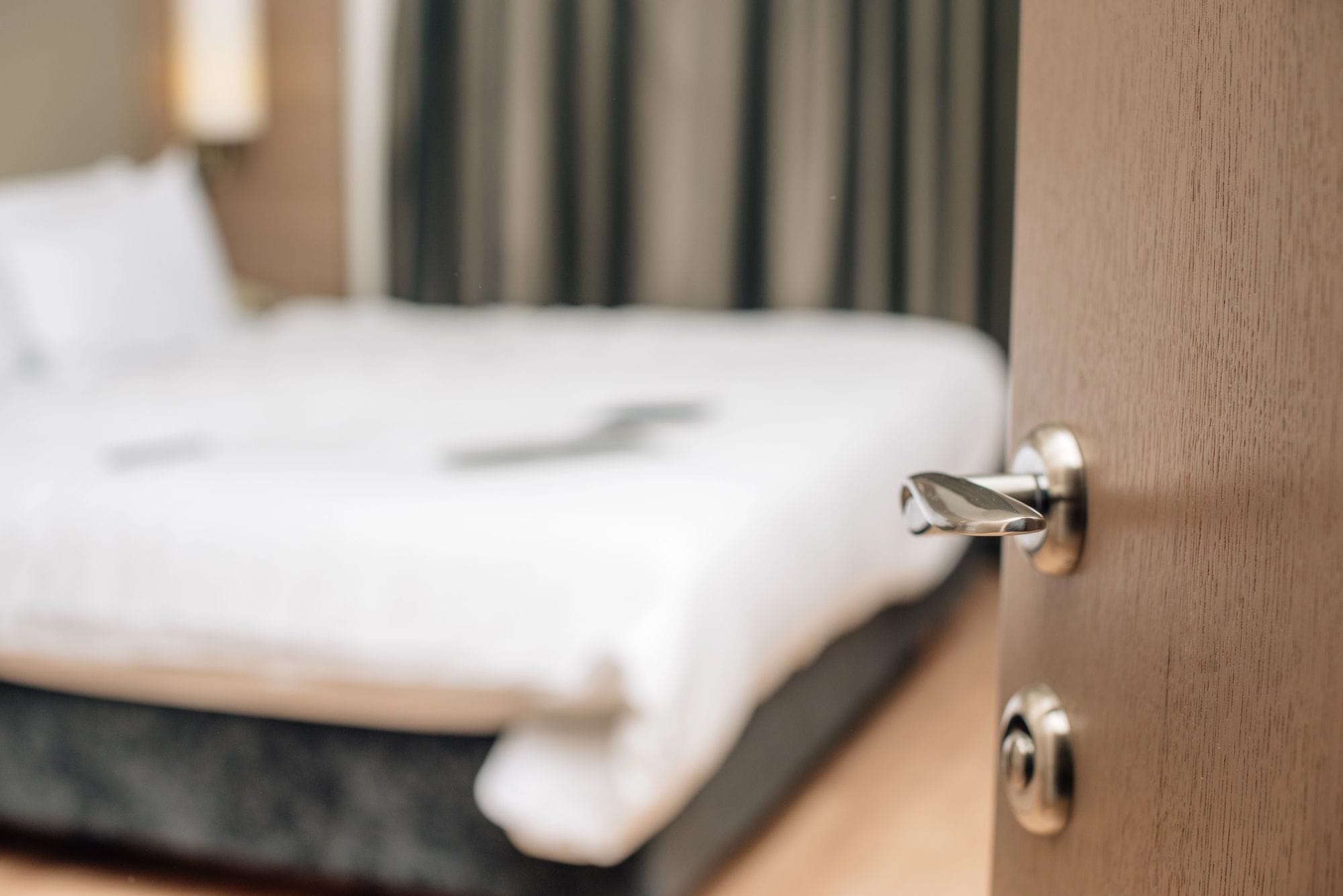 Un hotel icónico de Plaza Cataluña liquida todo su mobiliario antes de reformarse