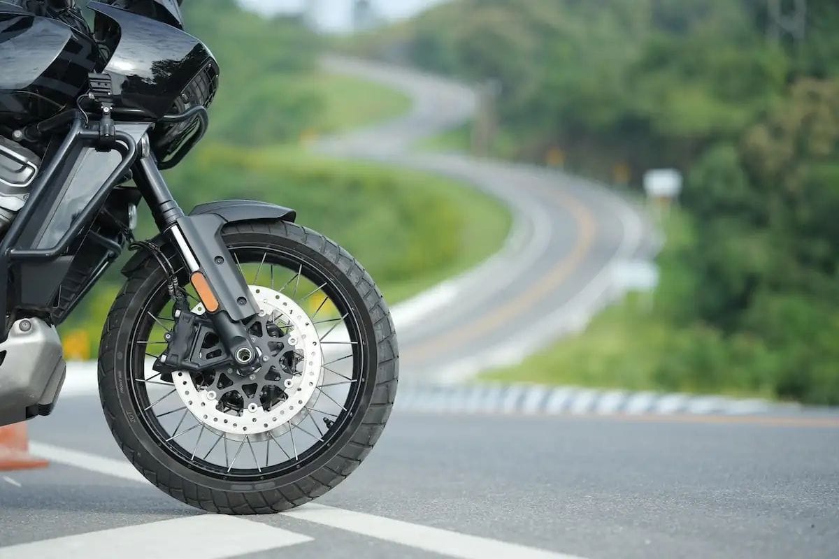 Barcelona pagará 600 euros por cambiar tu moto de gasolina por una eléctrica