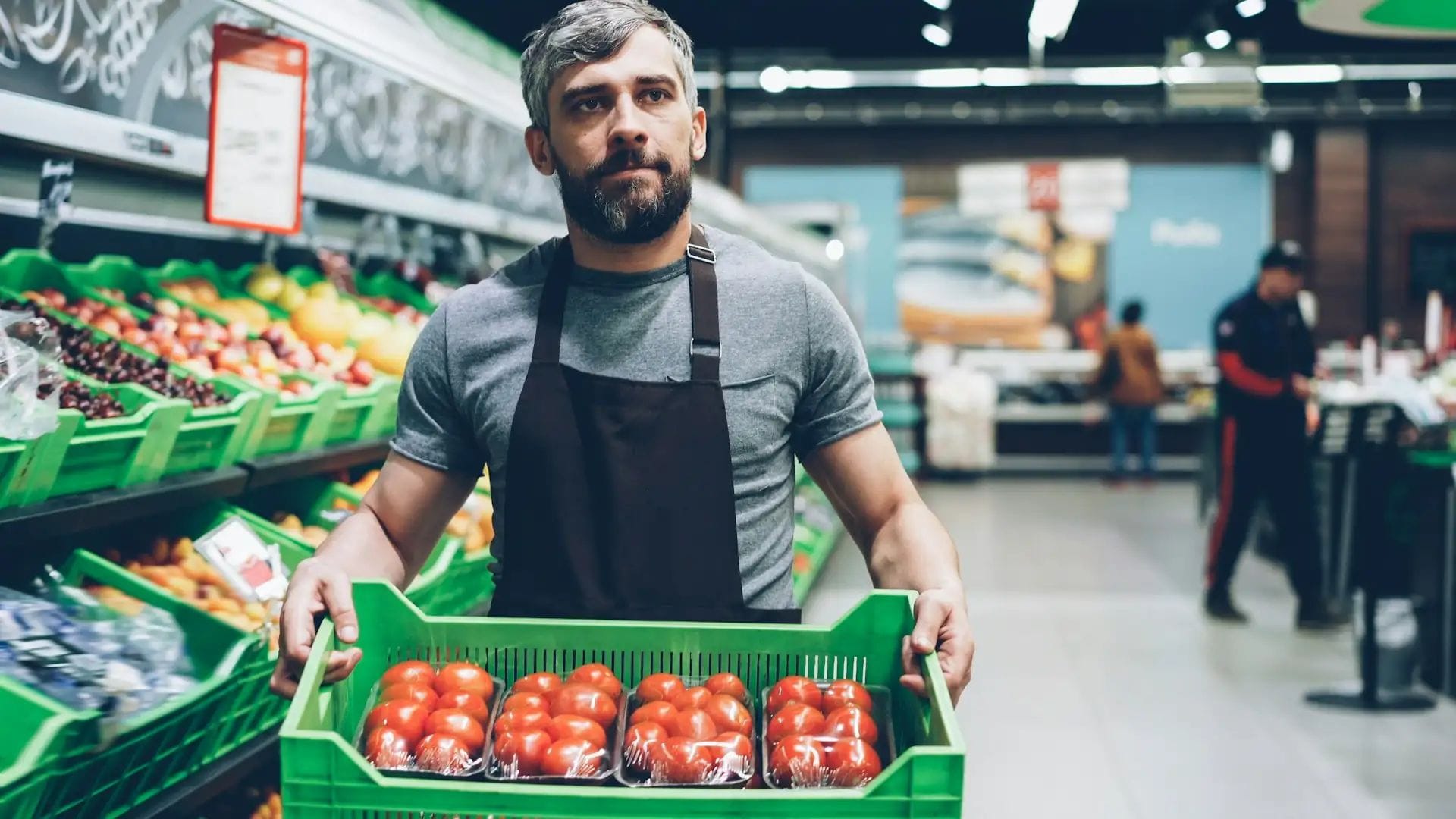 UGT reclama una pujada salarial del 4 % als supermercats catalans