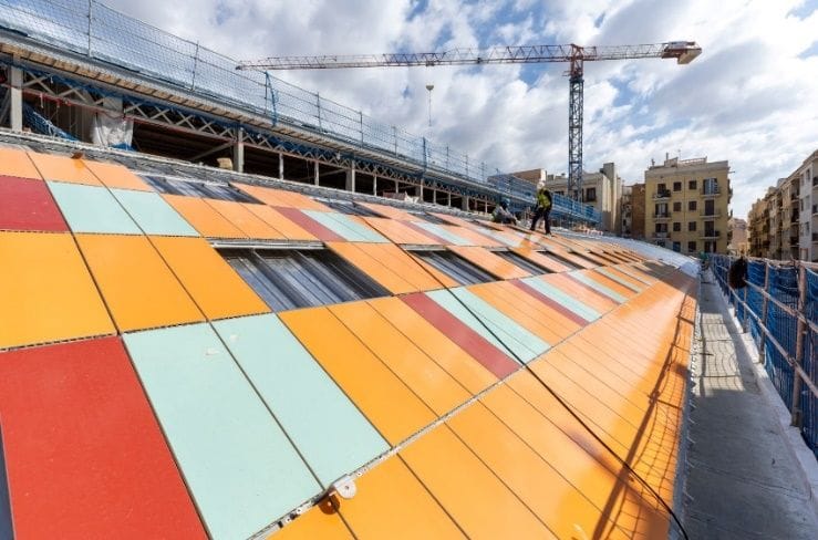 El Mercat de l’Abaceria estrenarà en 2026 una coberta ceràmica de colors amb segell propi