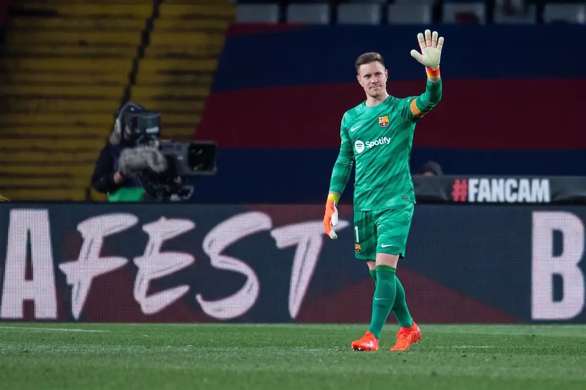 Ter Stegen canvia de destí i el Barça reorganitza la seva porteria