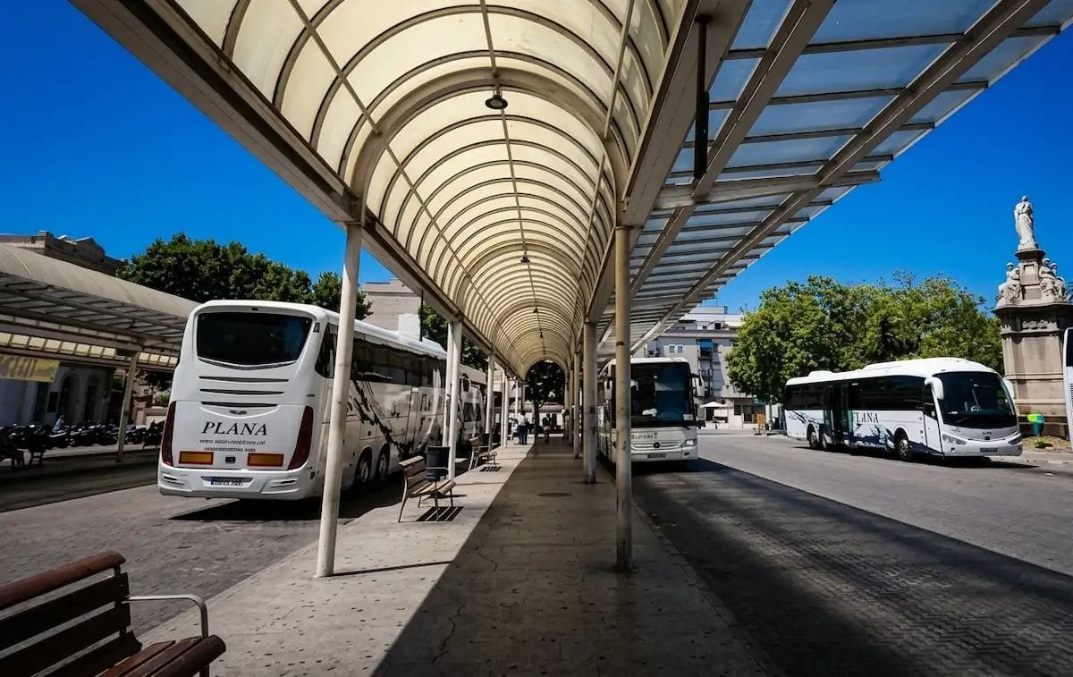 Vilanova reforma su estación de autobuses con cambios en paradas y accesos