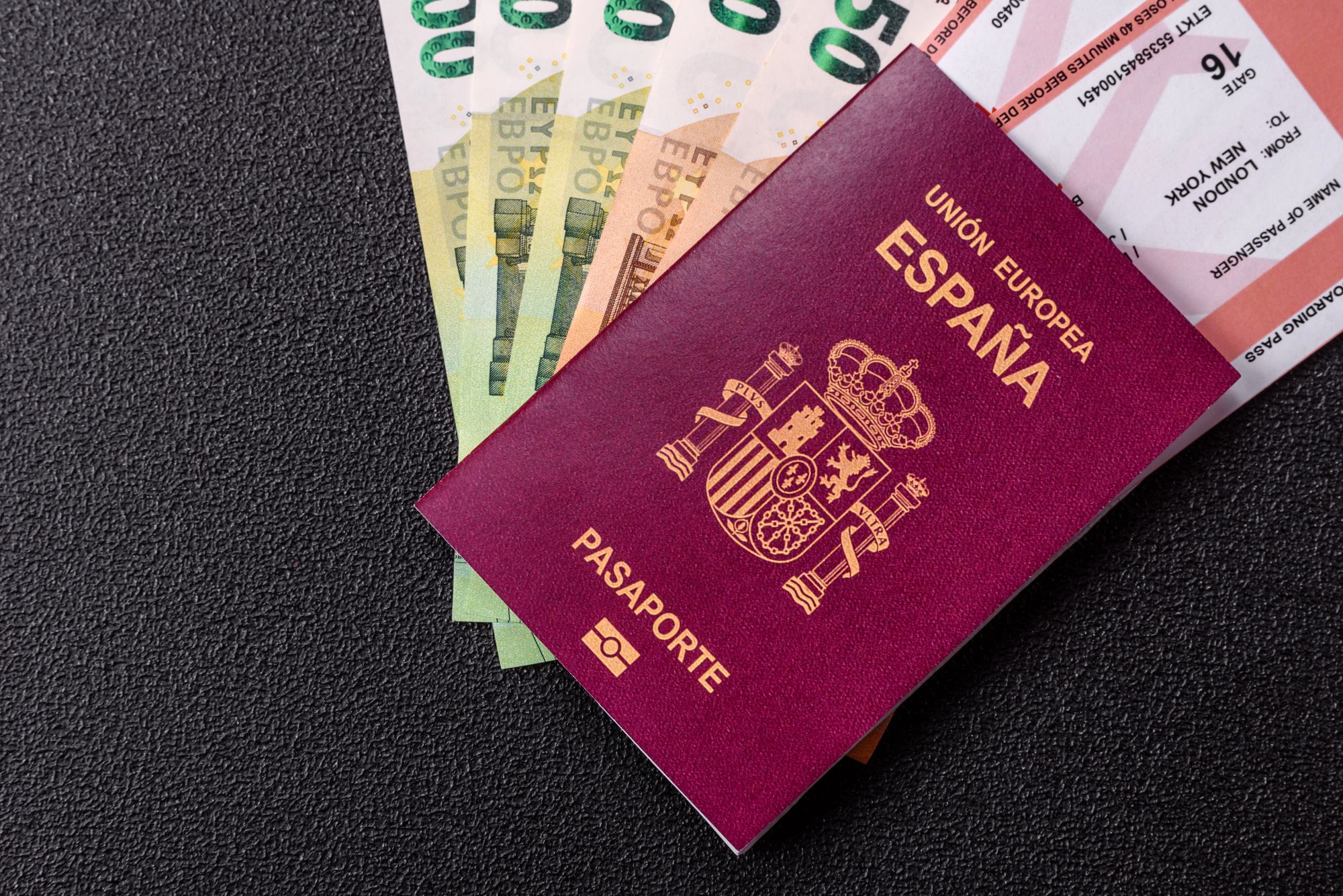 El pasaporte español se mantiene en el top 3 mundial en 2026 según Henley