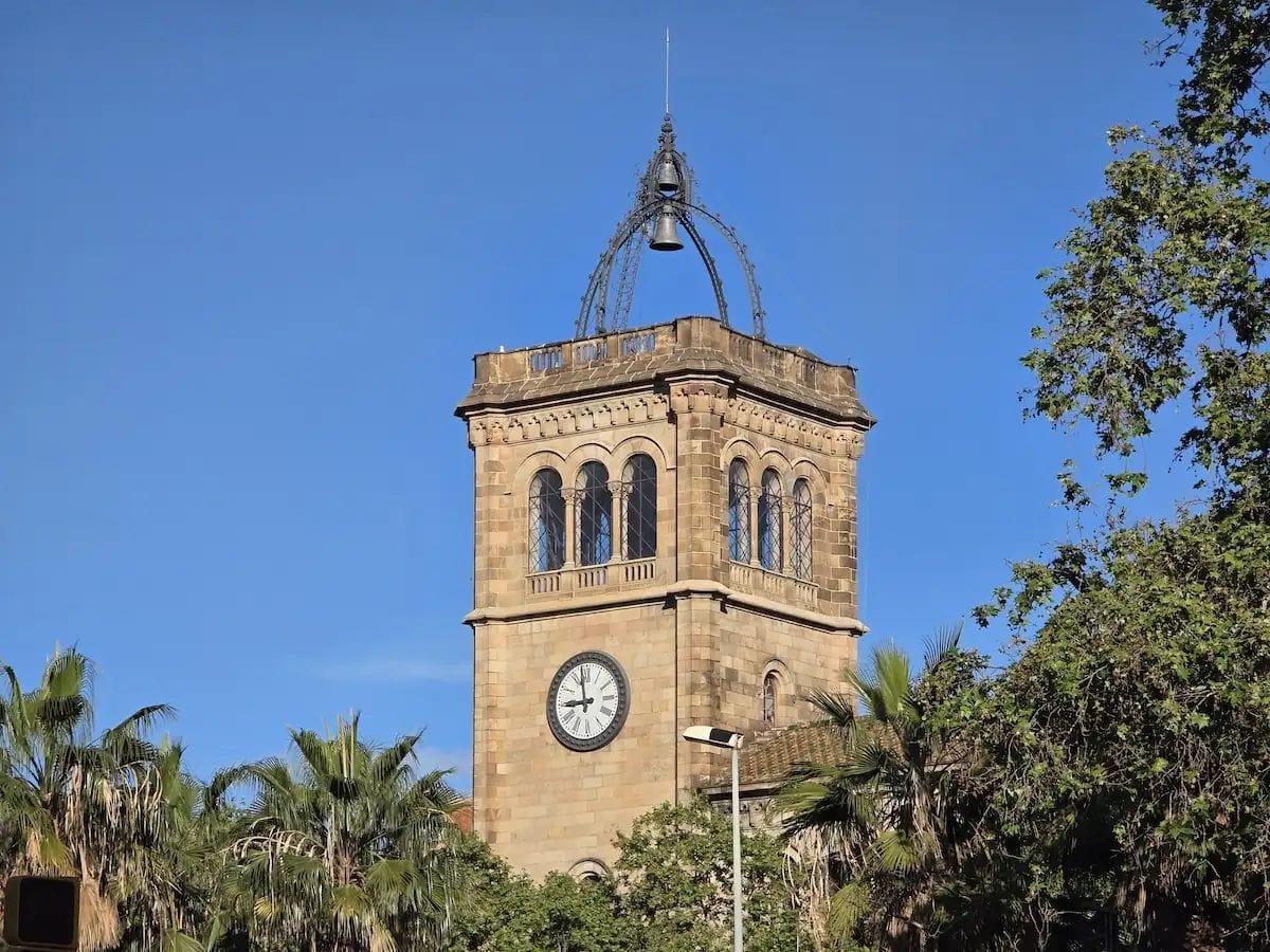 Esplugues acollirà una facultat de la UB per a 3.000 estudiants el 2032