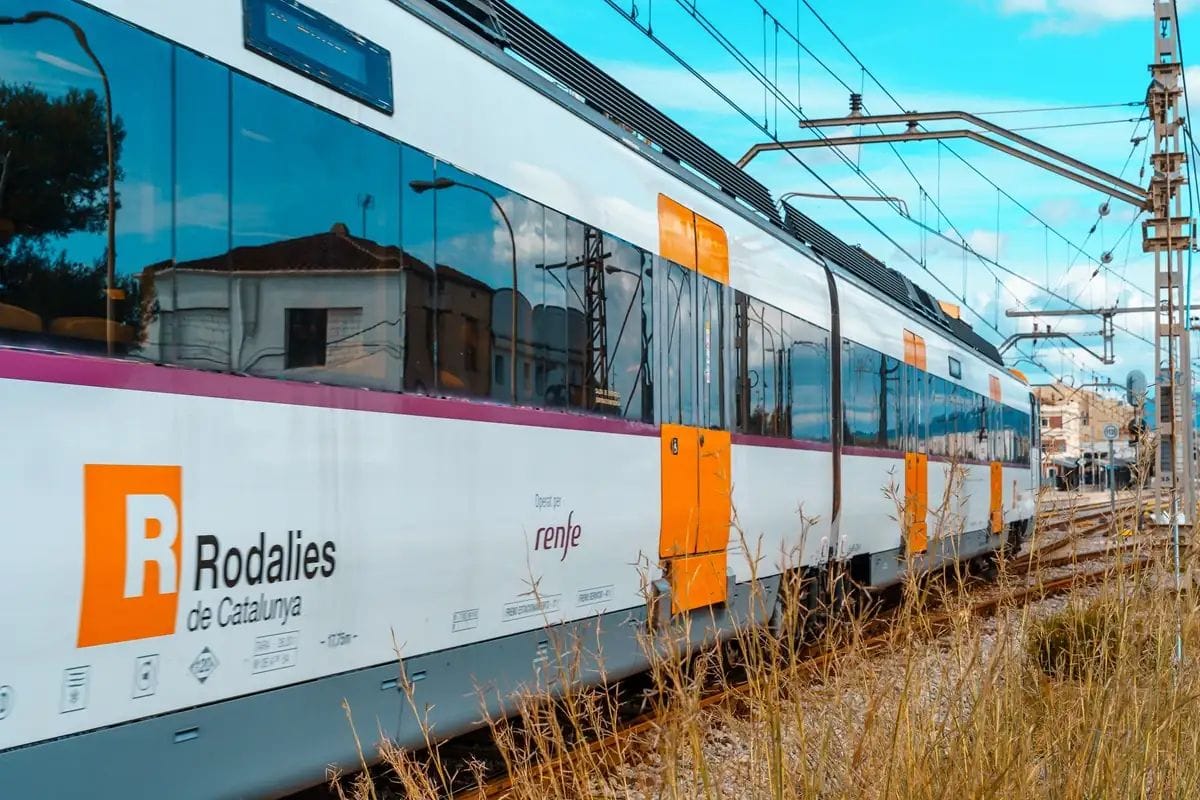 La R1 podria duplicar la seva via entre Arenys i Blanes per reduir retards