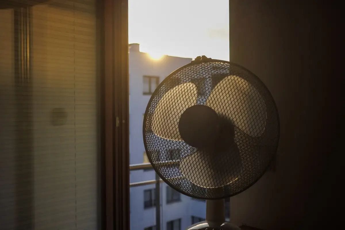 Barcelona alcanza los 35 grados en plena ola de calor este miércoles