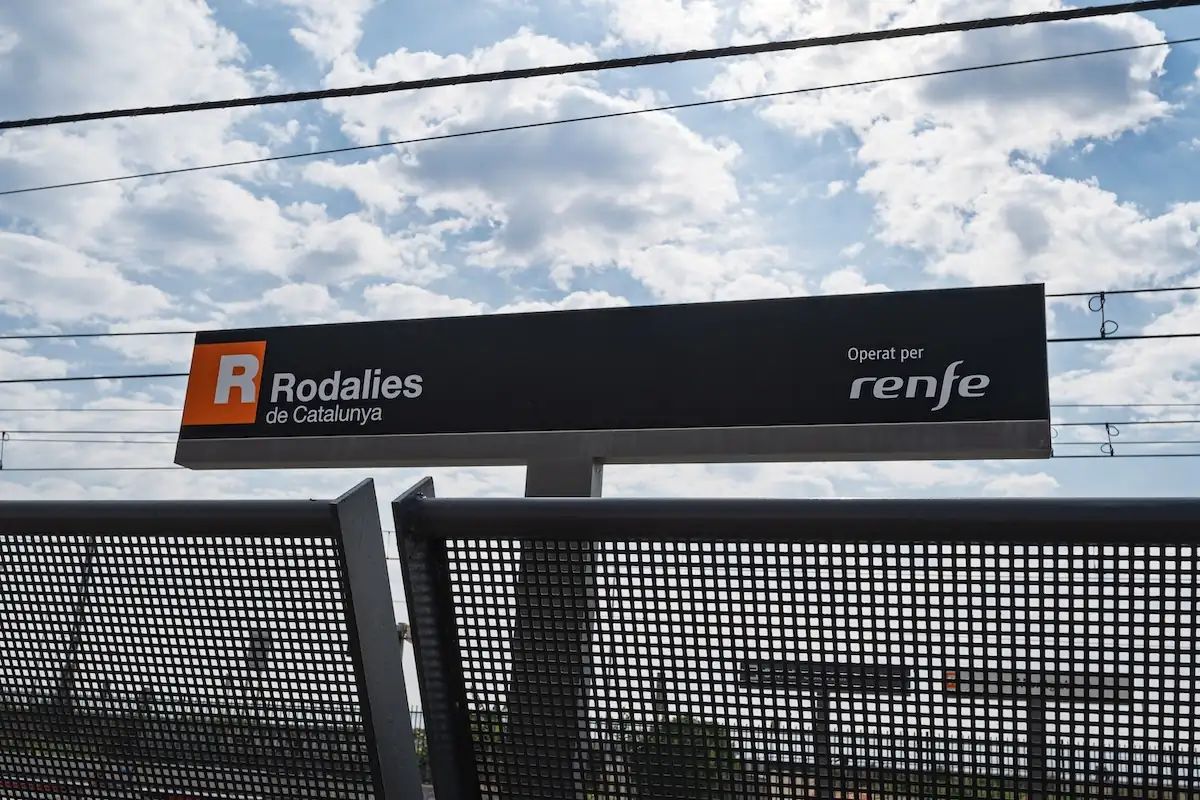 La R2 Sud podria alleugerir la seva saturació amb una ampliació clau cap a Barcelona