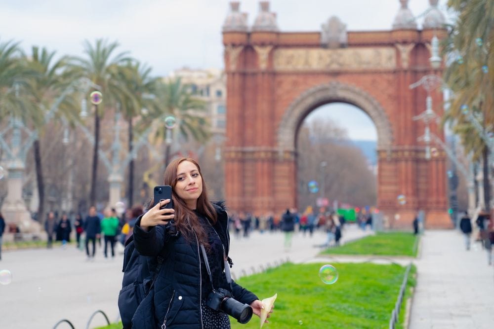 Espanya supera els 10 milions de residents estrangers i marca un nou rècord