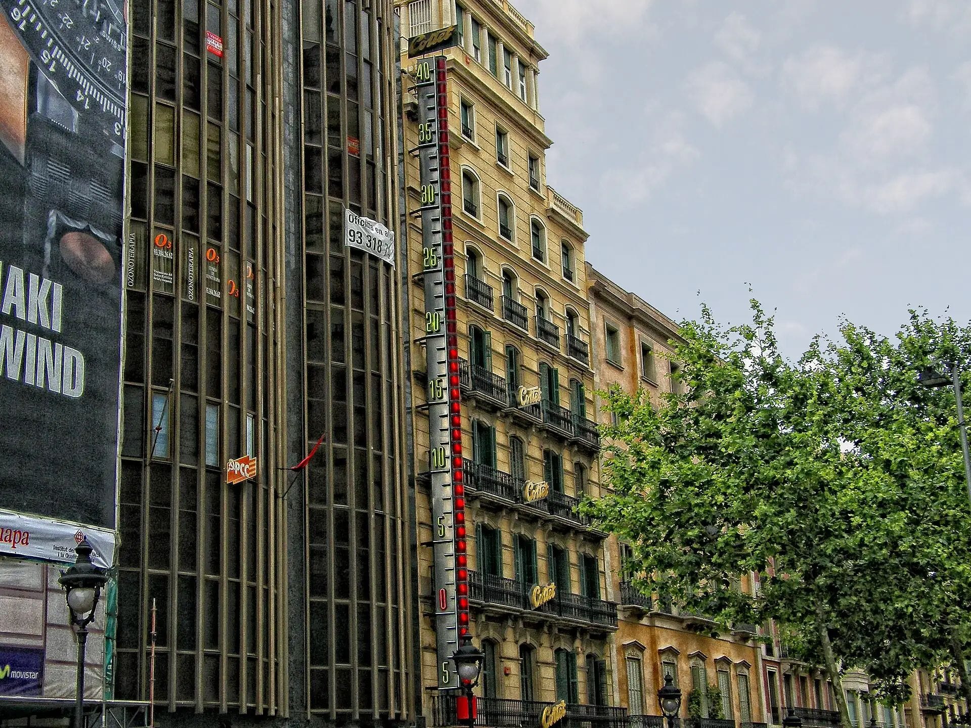 El termòmetre més emblemàtic de Barcelona compleix 70 anys a Portal de l’Àngel