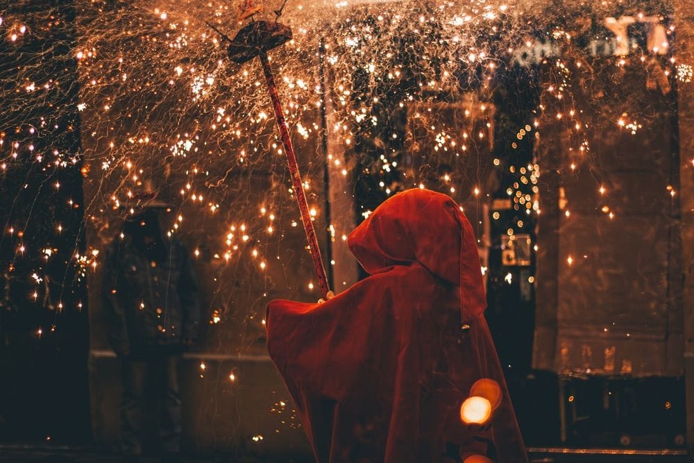 On se celebren les festes de barri a Barcelona?