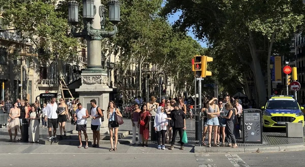 El temps a Barcelona aquest cap de setmana: sol, temperatures suaus i lleugera inestabilitat al final de diumenge