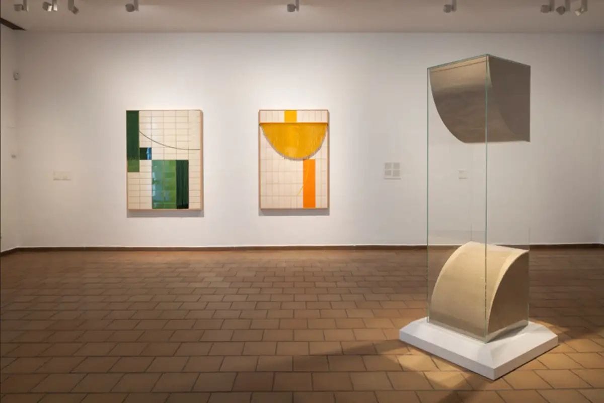 Salas de la exposición Estados cambiantes de la artista Kapwani Kiwanga, Fundació Joan Miró
