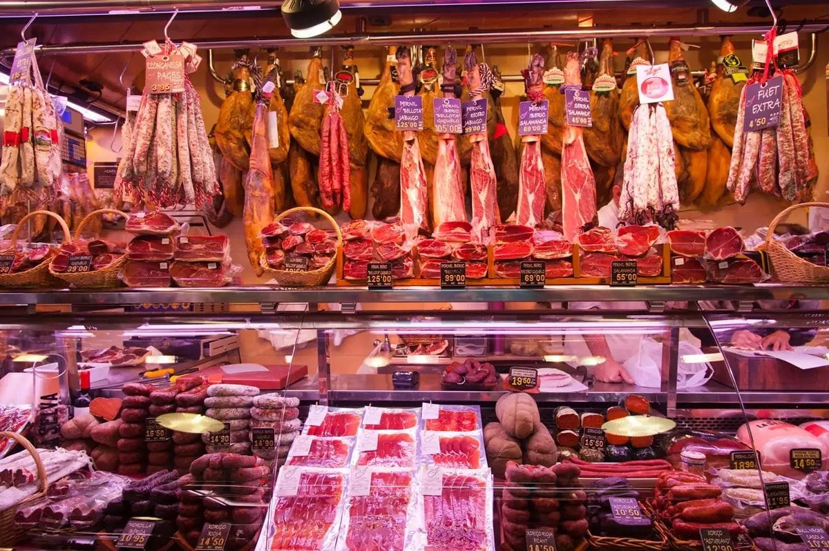 El Mercat de Montserrat reobre amb més de 10.000 m² i nou impuls al barri