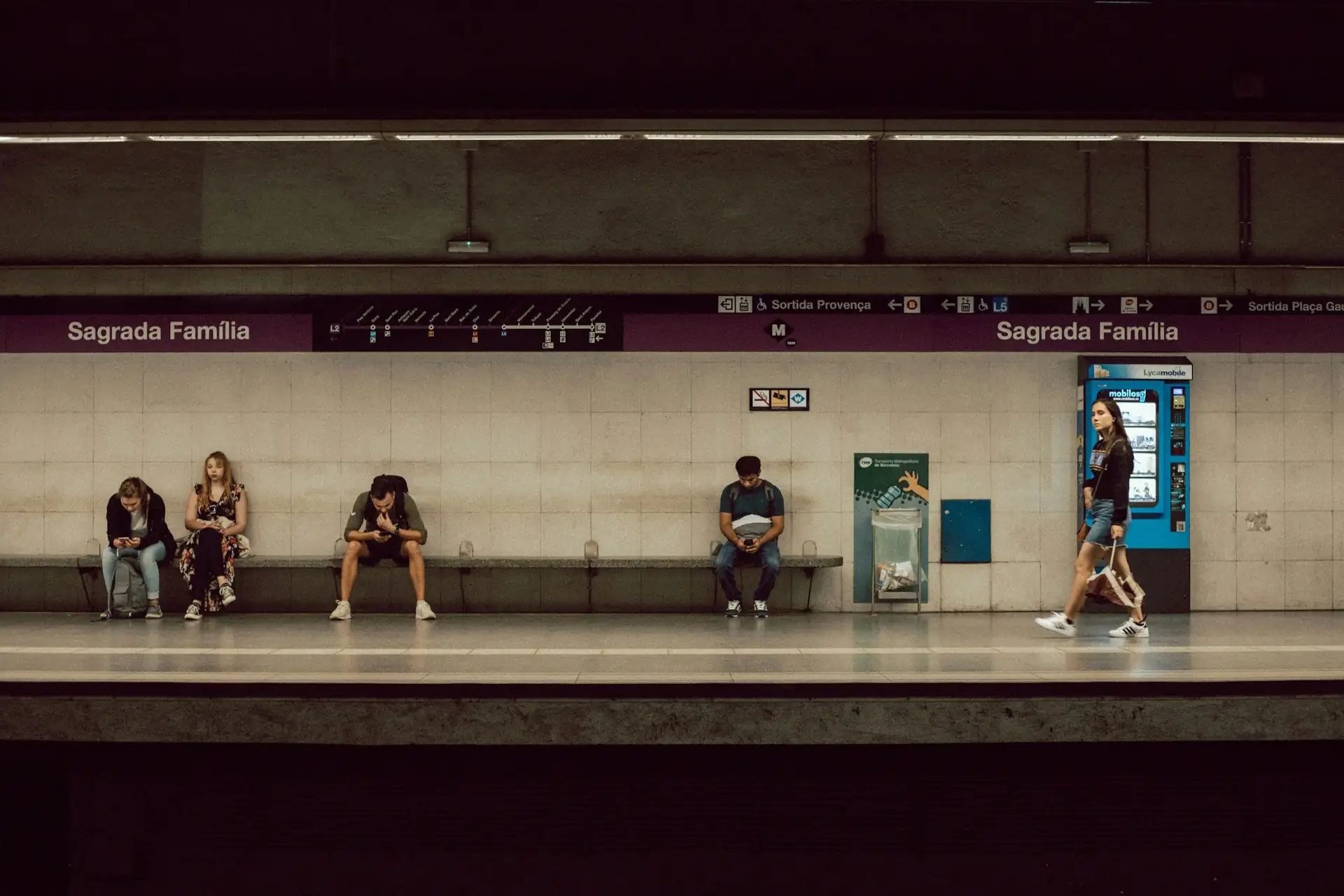 Canvis clau al metro de Barcelona: reformes i accessos afectats aquest mes