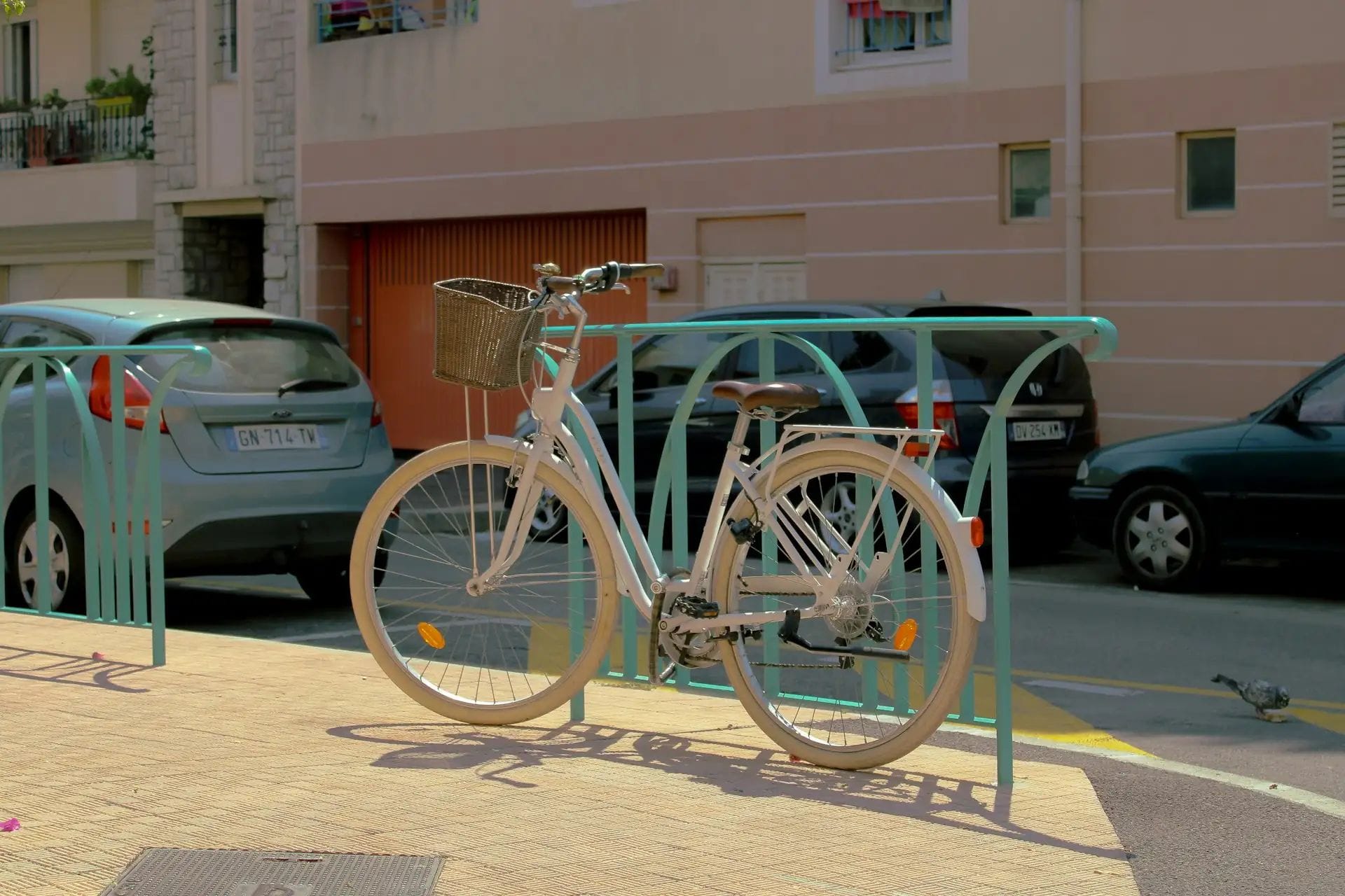 Els nous pisos a Barcelona tindran més places per a bicis que per a cotxes