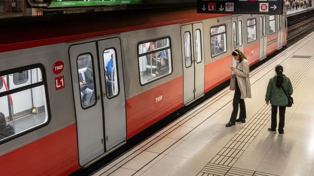 Barcelona afronta un estiu de talls en diverses línies de metro