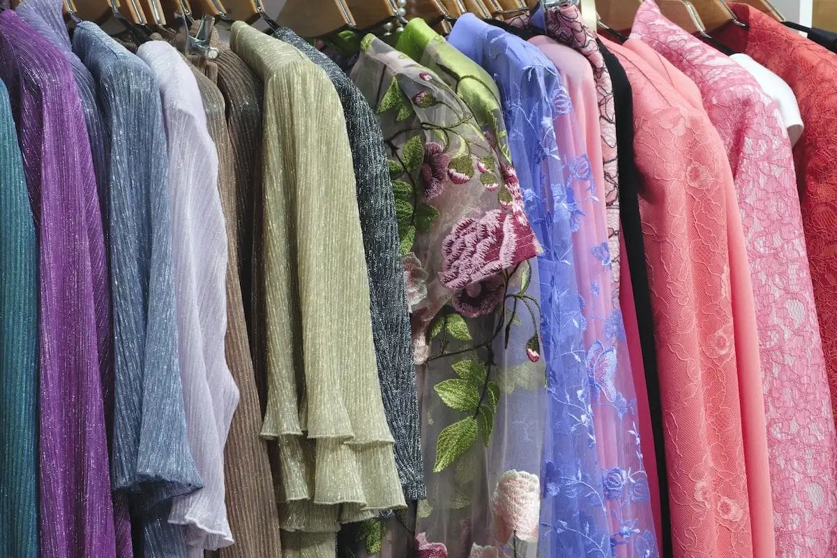 Barcelona concentra aquest cap de setmana roba vintage des d'1 euro a Poblenou