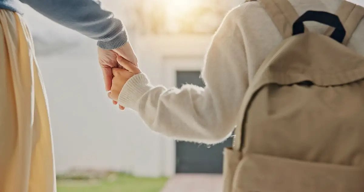 Les famílies de Barcelona poden demanar des d'avui fins a 450 euros per a extraescolars