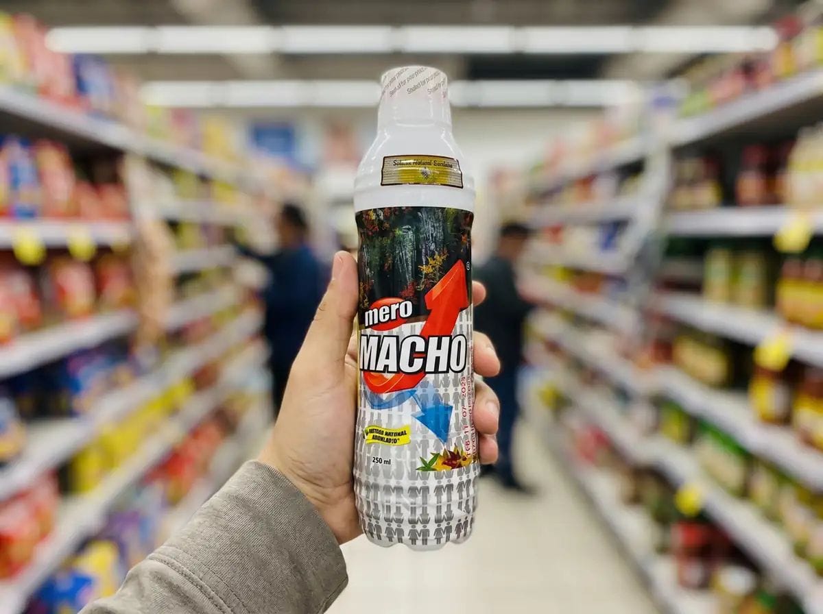 Mero Macho en una de botigues llatines de Barcelona