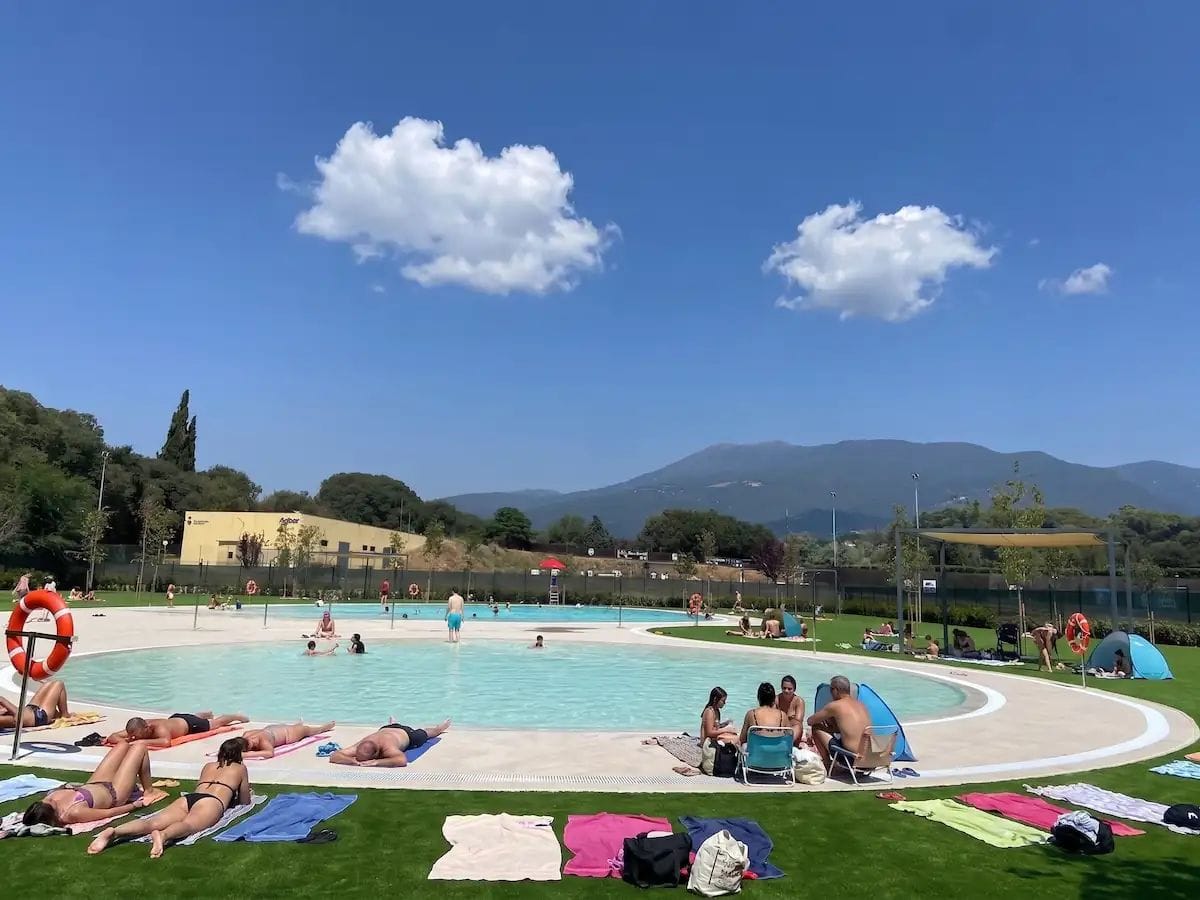 Sant Celoni recupera la seva piscina municipal vint anys després