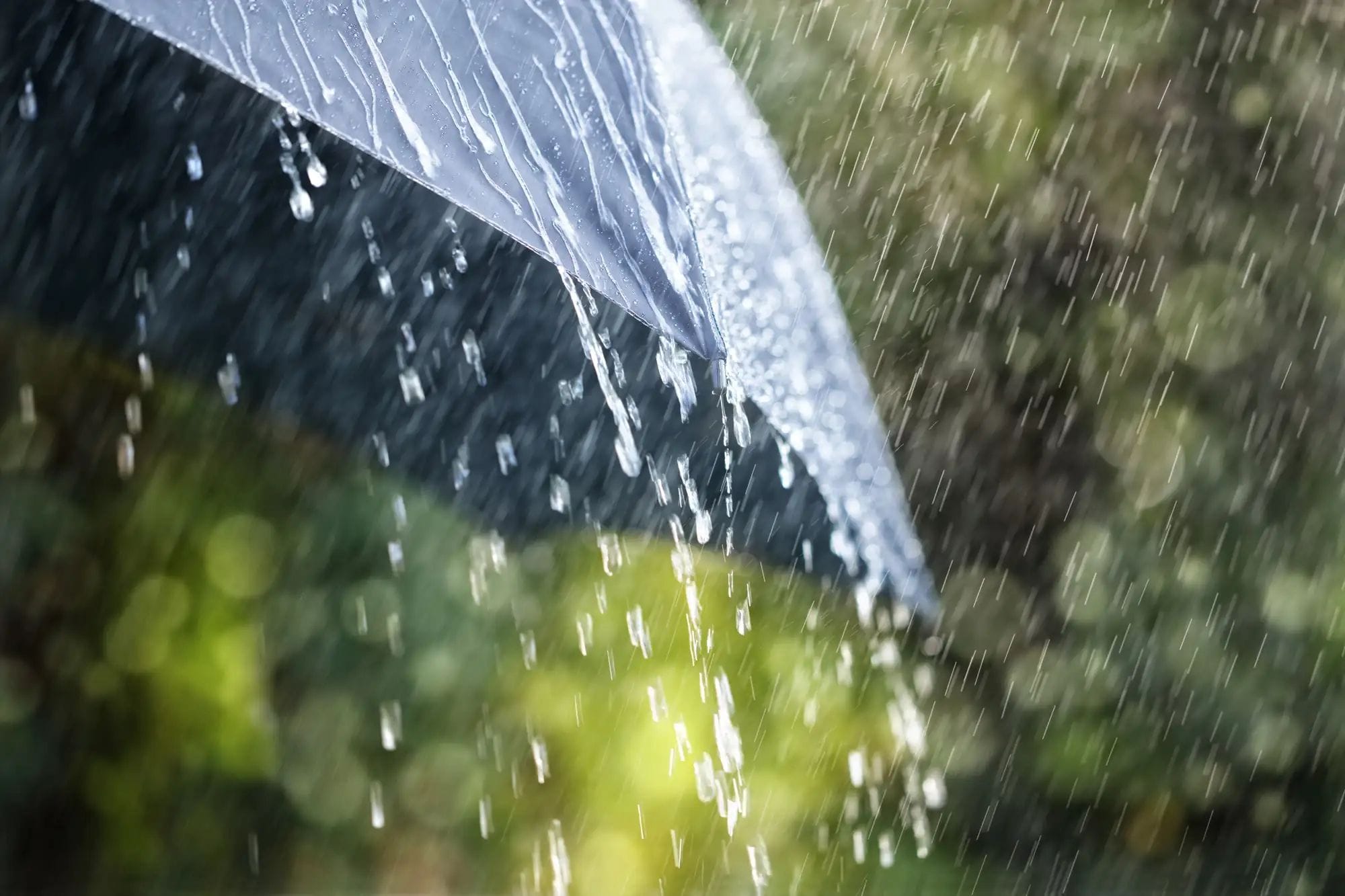 Barcelona activa l'alerta taronja per pluges torrencials i risc de calamarsa