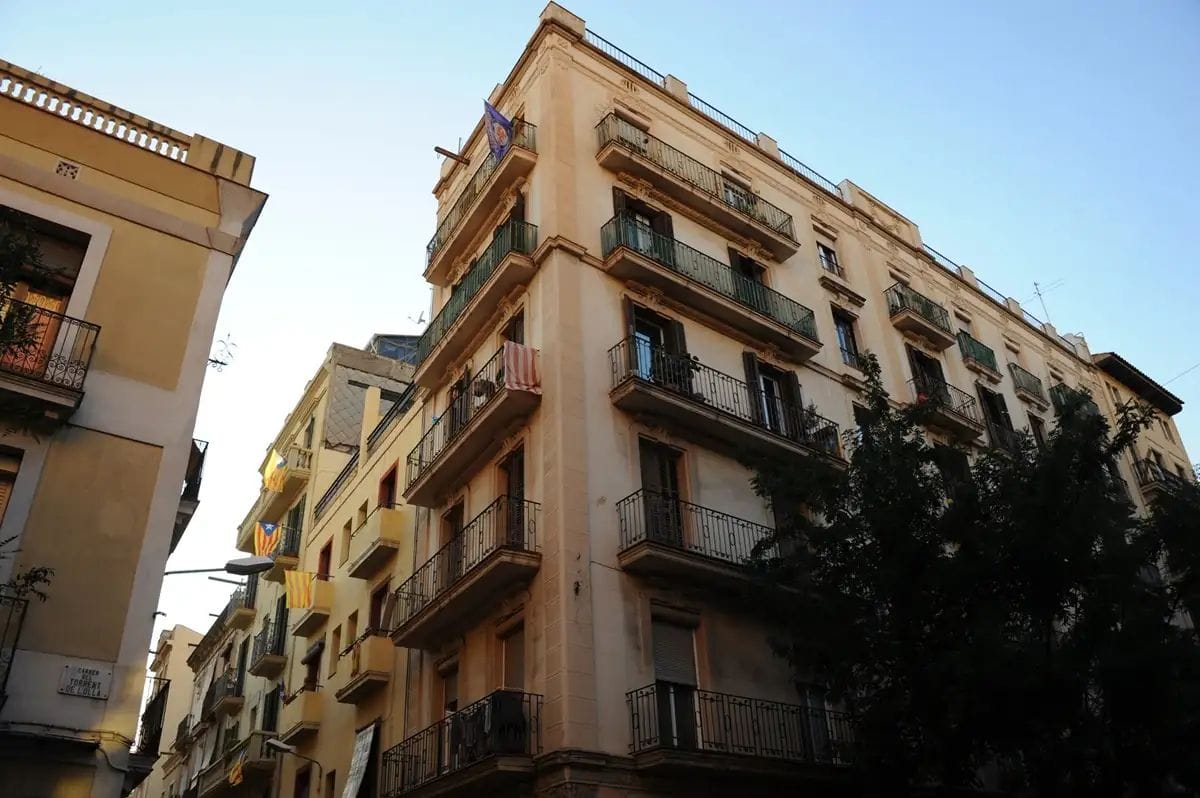 Lloguer a Barcelona s'eleva: pisos grans i mini dominen l'oferta