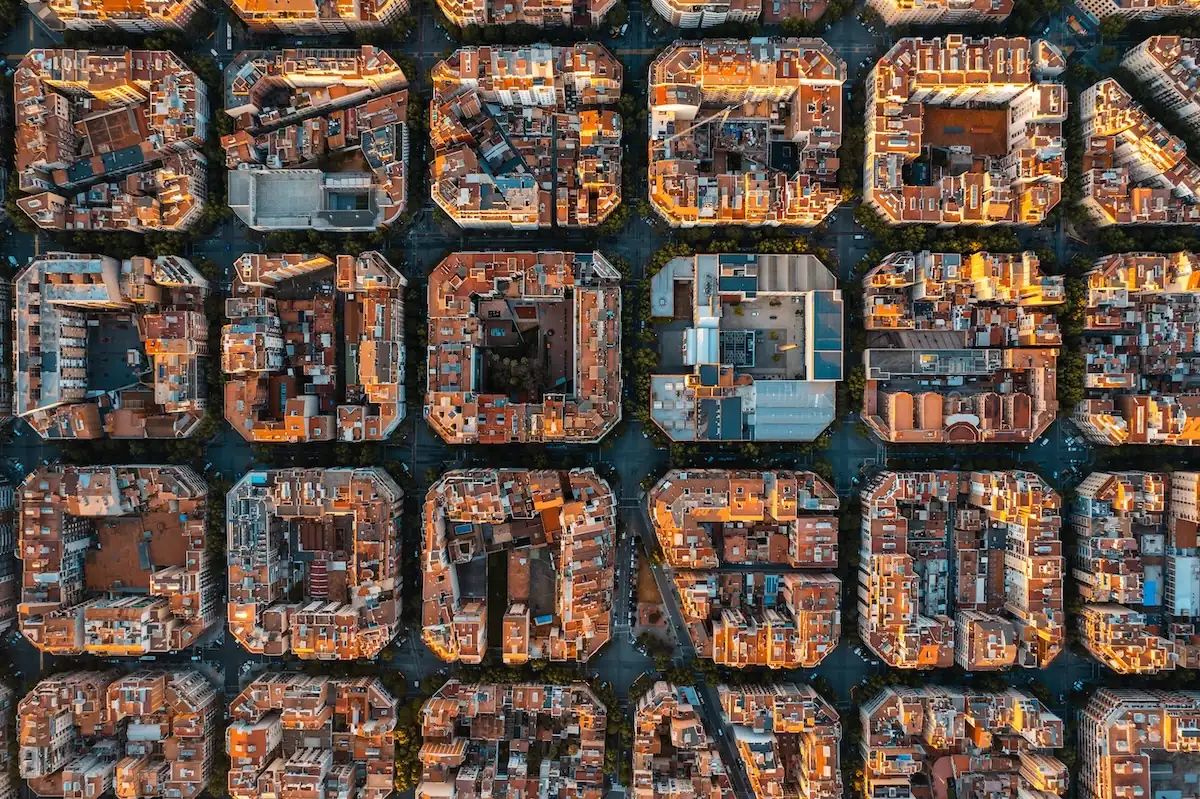 L'Eixample lidera la pressió dels pisos turístics a Barcelona
