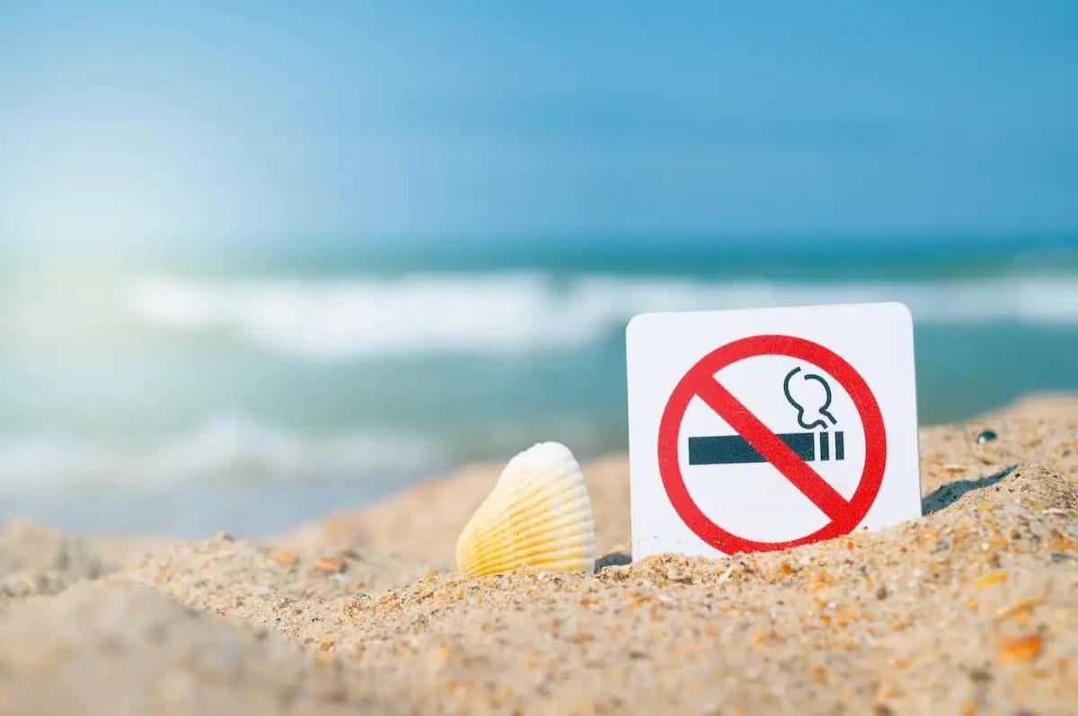 El Gobierno amplía los espacios sin humo y endurece las multas