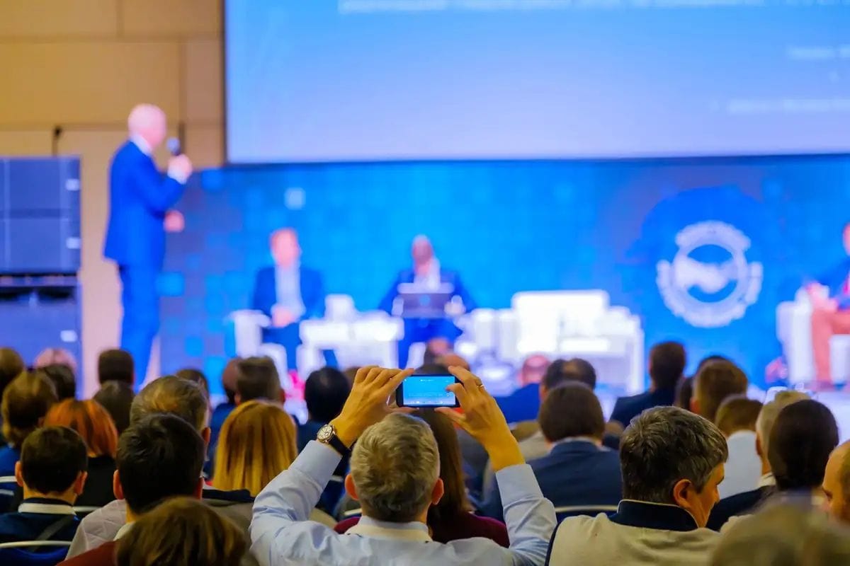 Barcelona acull al maig la primera cimera mundial sobre drets digitals