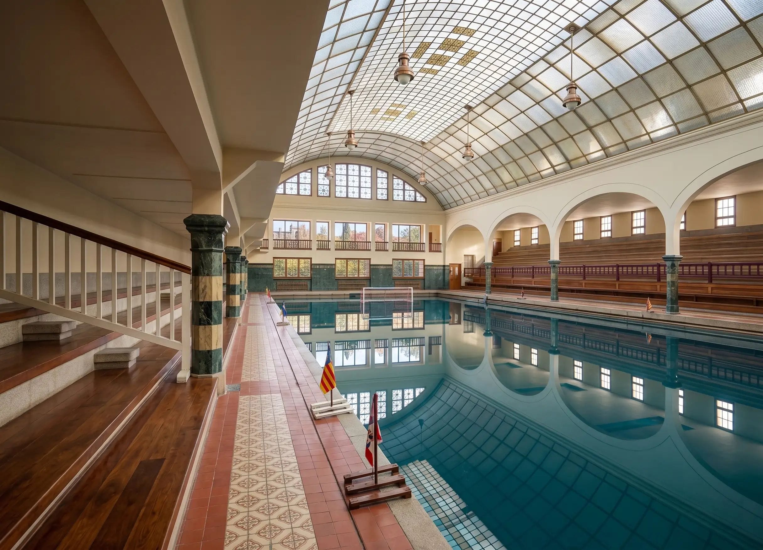 La histórica piscina de saltos del CNB renace en Barcelona tras 23 años cerrada