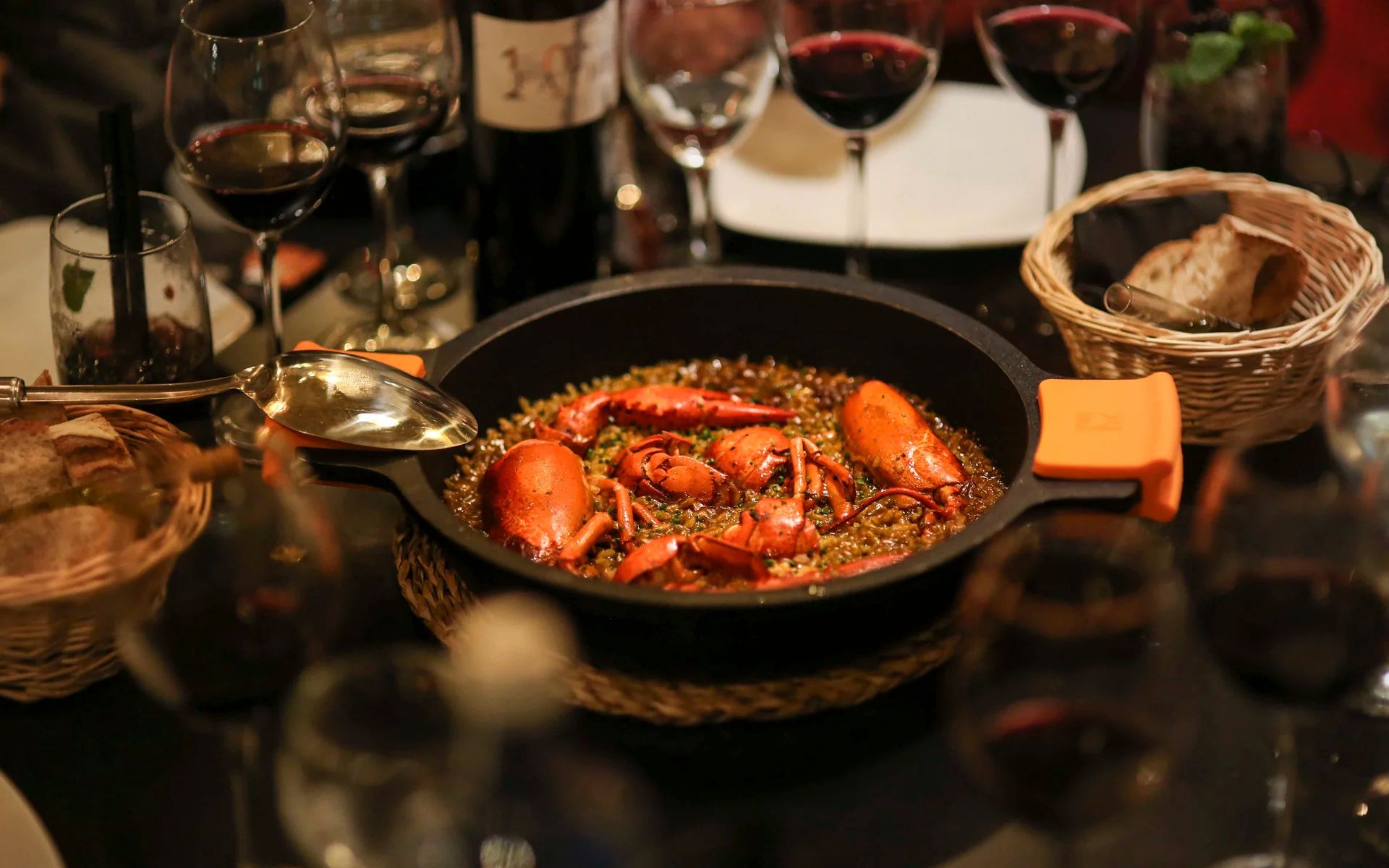 Restaurant Louro mariscos i arrossos a la Rambla dels Caputxins