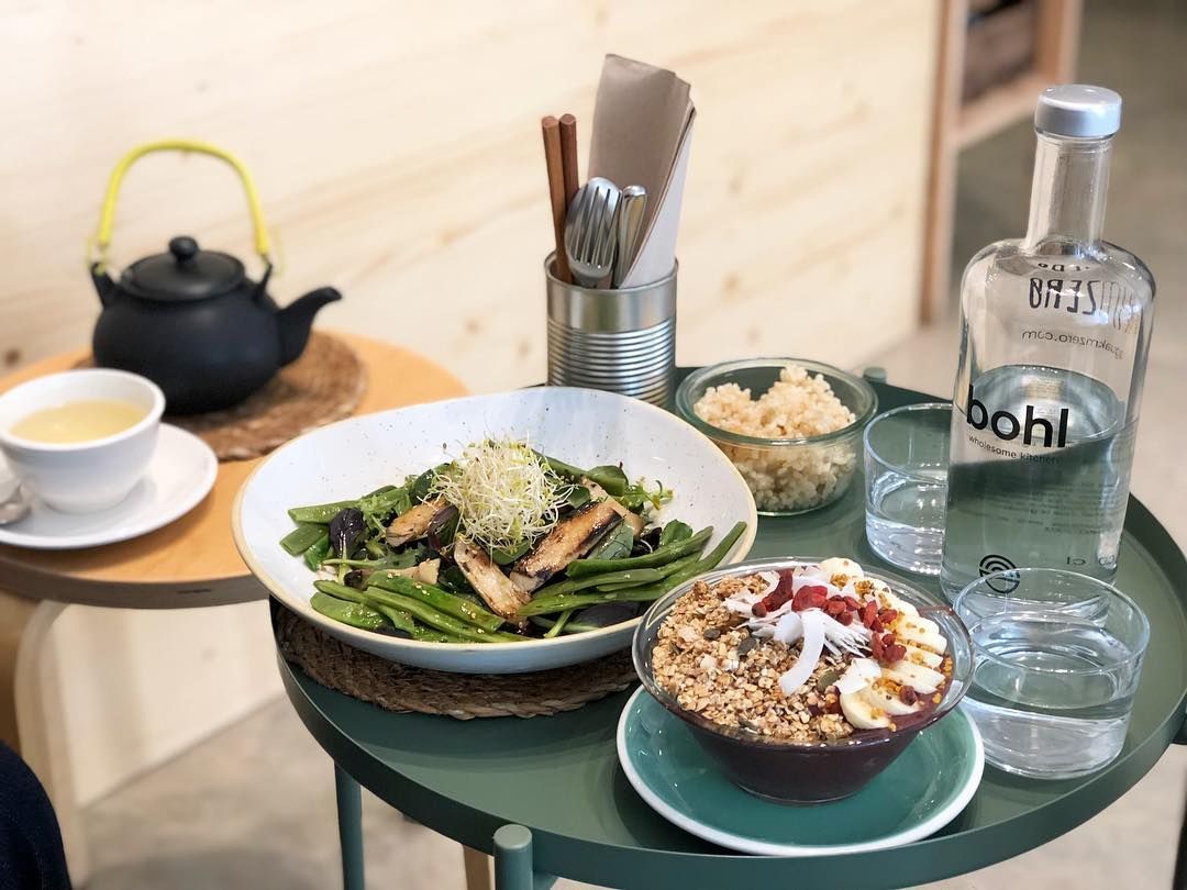 Smoothie bowl al cafè Bohl del carrer Trafalgar