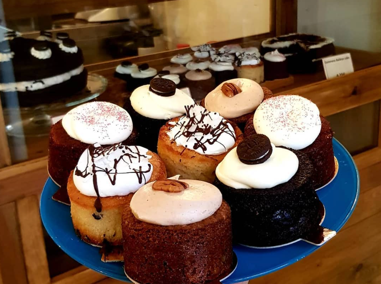 Postres casoles al Spice Café del carrer Margarit