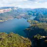 Ni las lluvias torrenciales consiguen llenar el pantano de Sau: el campanario vuelve a aparecer