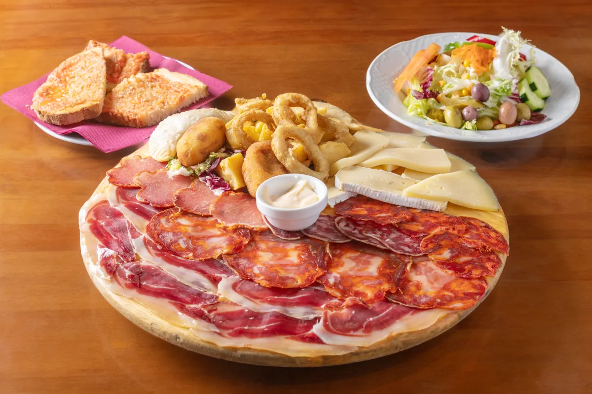 Tablón de tapas para 2: 39,95 €