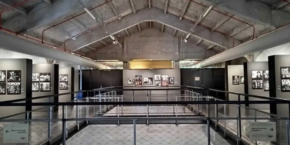 La exposición “Madrid, destino de sueños: el cine urbano de Bigas Luna”