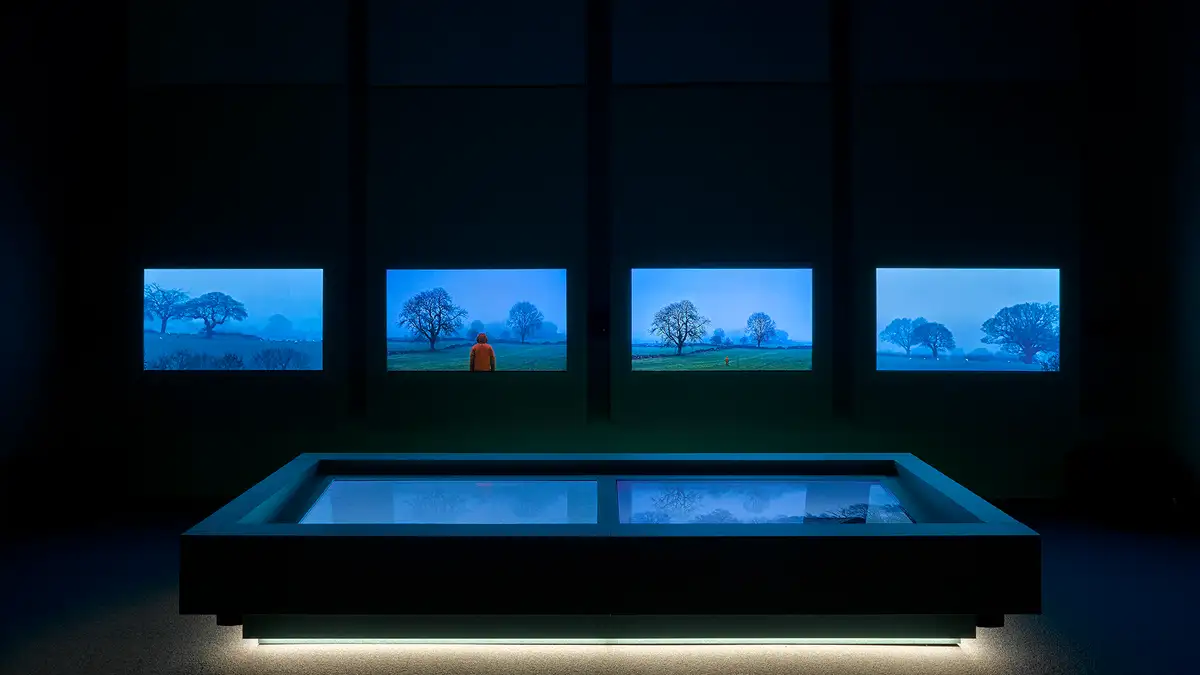 Exposición «Escuchando toda la noche la lluvia» en Madrid