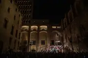 Concierto de Navidad del Orfeó Català en la Plaça de la Catedral