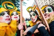 Disfrutar de los desfiles de Carnaval que Iluminan Barcelona
