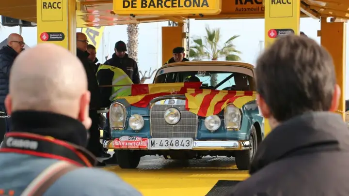 Salida del Rallye Monte-Carlo Historique el 1 de febrero de 2026