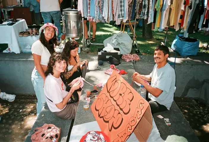 Market «Bargain Garden» el 22 de febrero de 2026