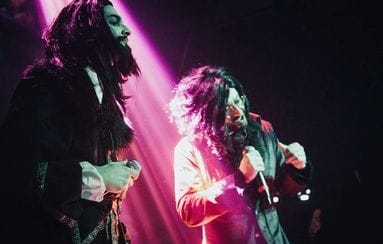 Concierto de The Living Tombstone
