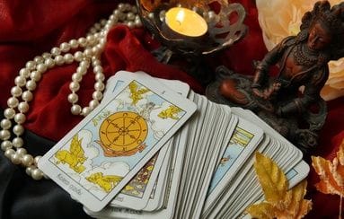 Experiencia «Twisted Tarot»