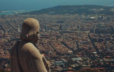 ¿Qué ver y hacer en Barcelona en agosto? Planes de vacaciones