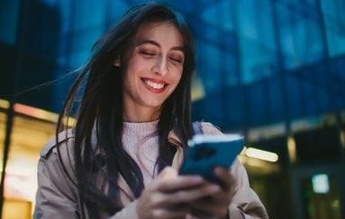 Una app reúne 311 comercios locales de Barcelona y excluye a las franquicias